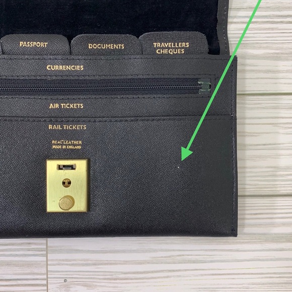 Travel Portfolio Black Leather Lockable Envelope Style - Picture 15 of 15